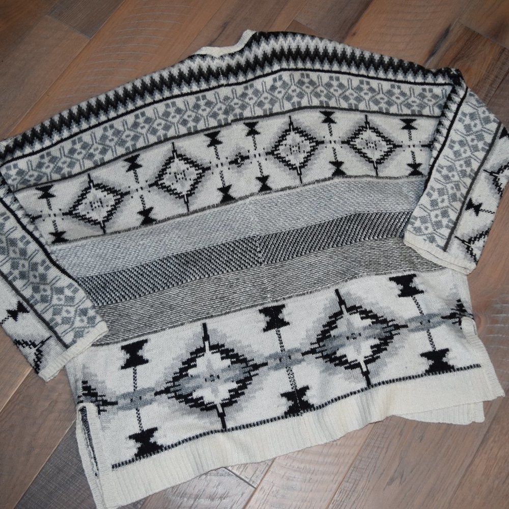 Aeropostale Aztec Tribal Open Cardigan Knit Sweater Flyaway Duster Relaxed N27 - Picture 10 of 11